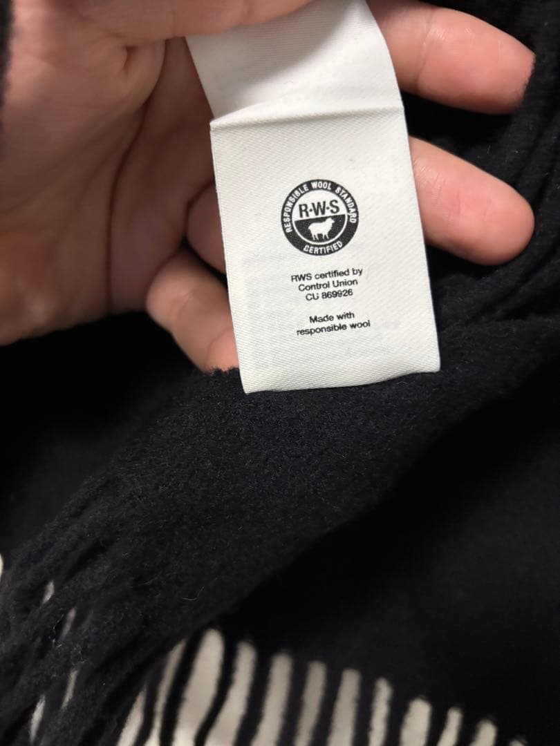 Acne Studiosマフラー