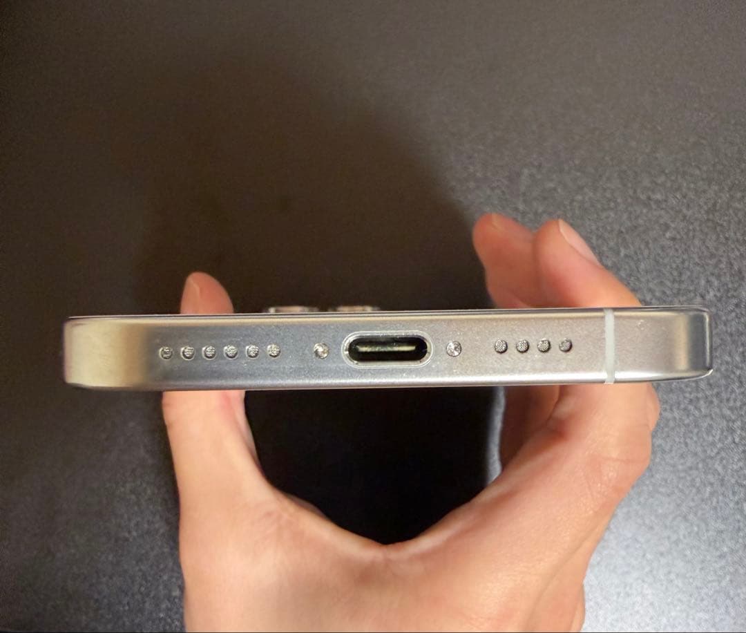 iPhone16 Pro Max 256GB ホワイトチタニウム