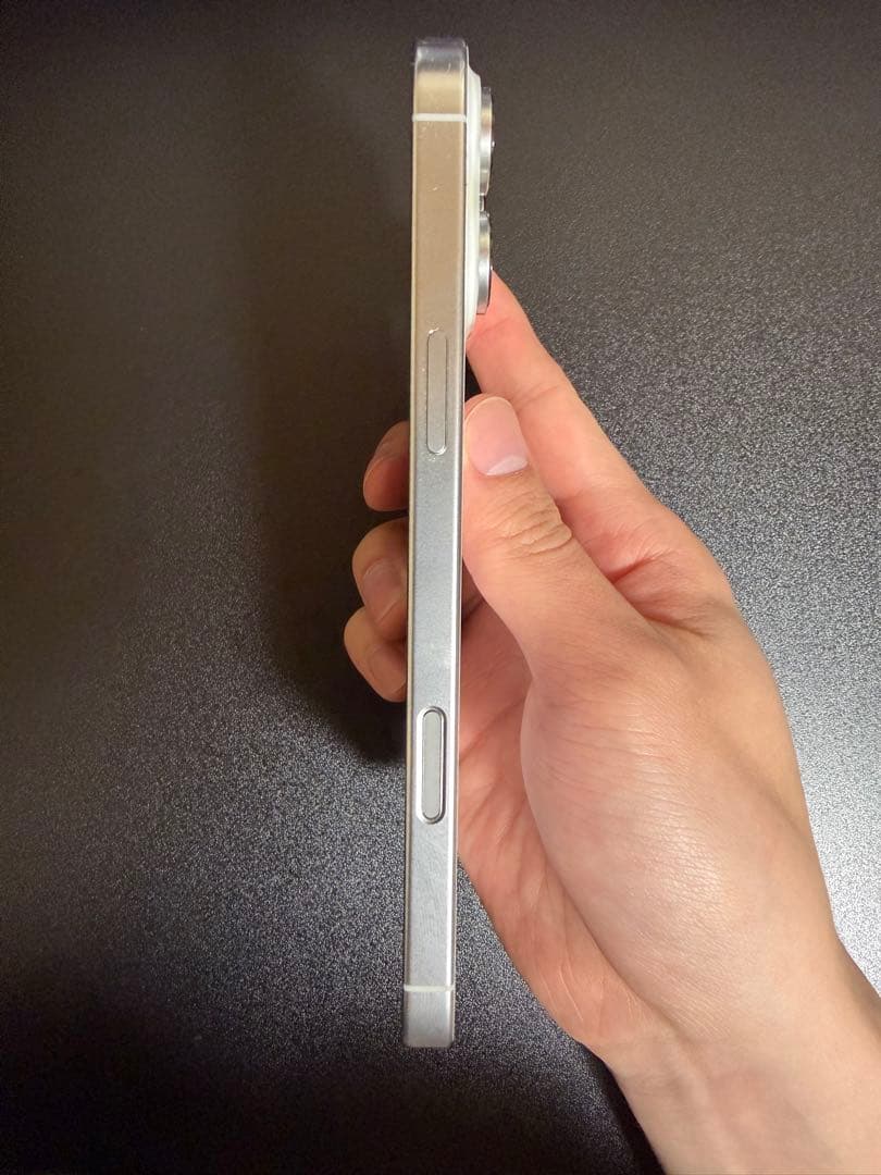 iPhone16 Pro Max 256GB ホワイトチタニウム