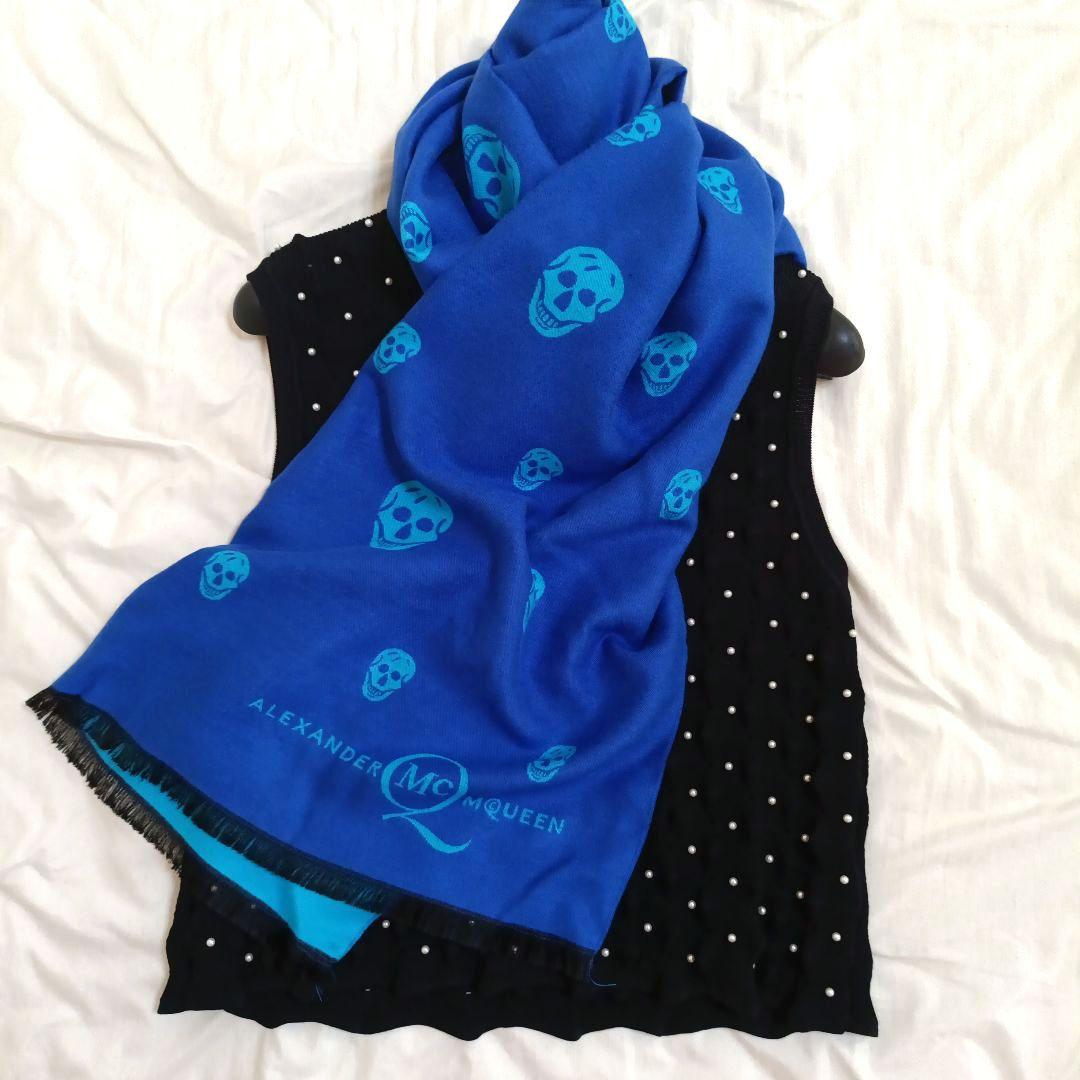 美品ALEXANDER McQUEEN スカル柄大判マフラー　ストール　ウール