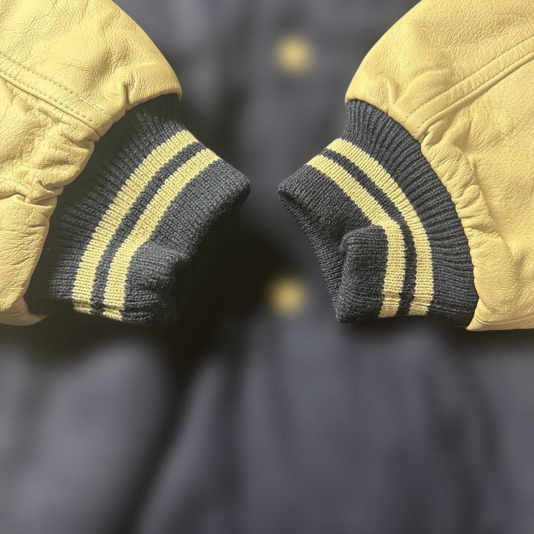 レア 新品未使用　サントリー ボスジャン　スタジアムジャンパー　BOSSジャン