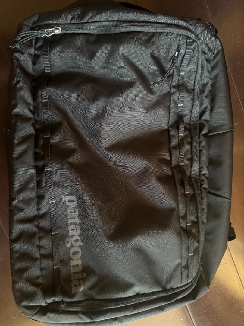 patagoniaパタゴニアMLC Tres Grande 45L 黒ブラック