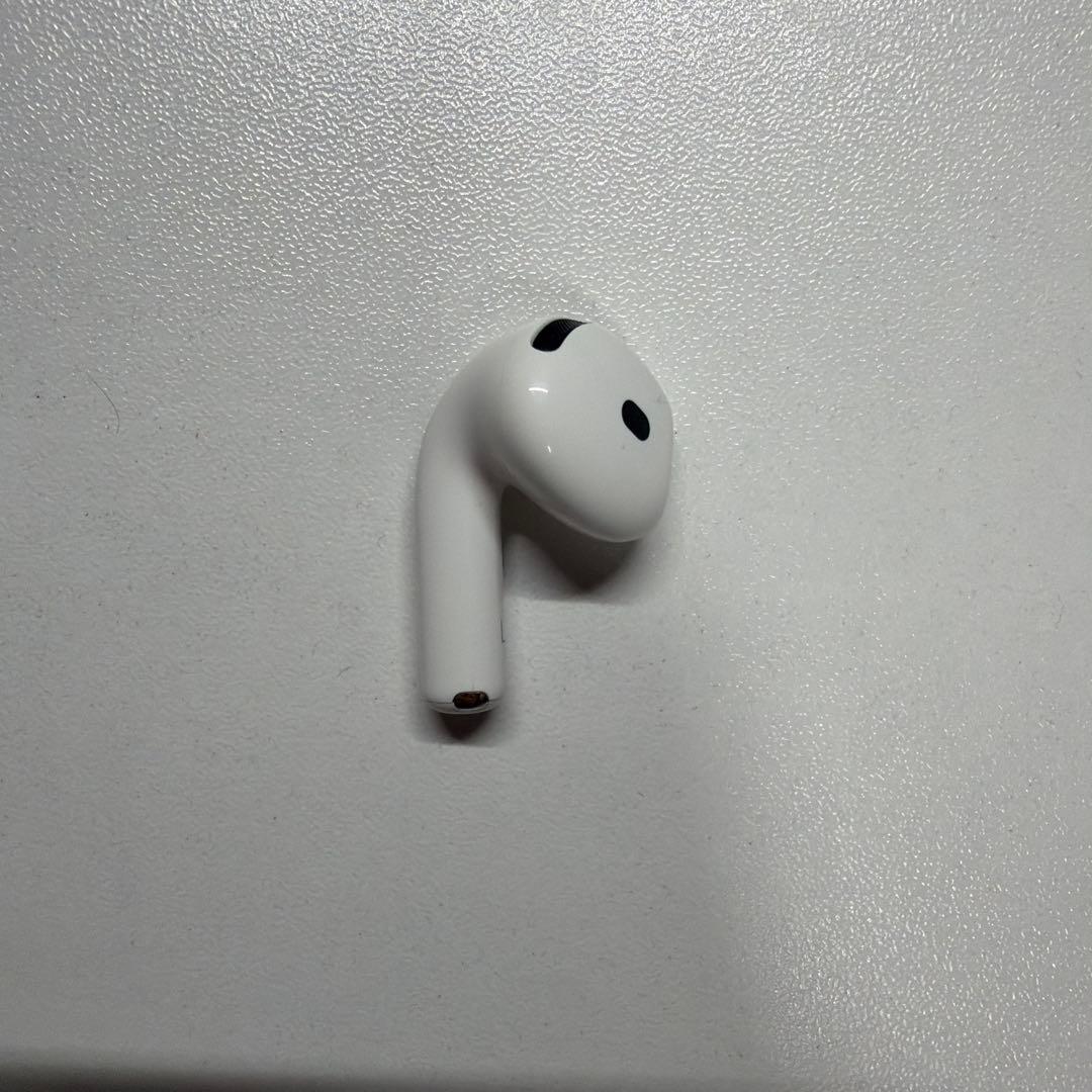 [美品] なめとこしーた AirPods4 ノイキャンありモデル