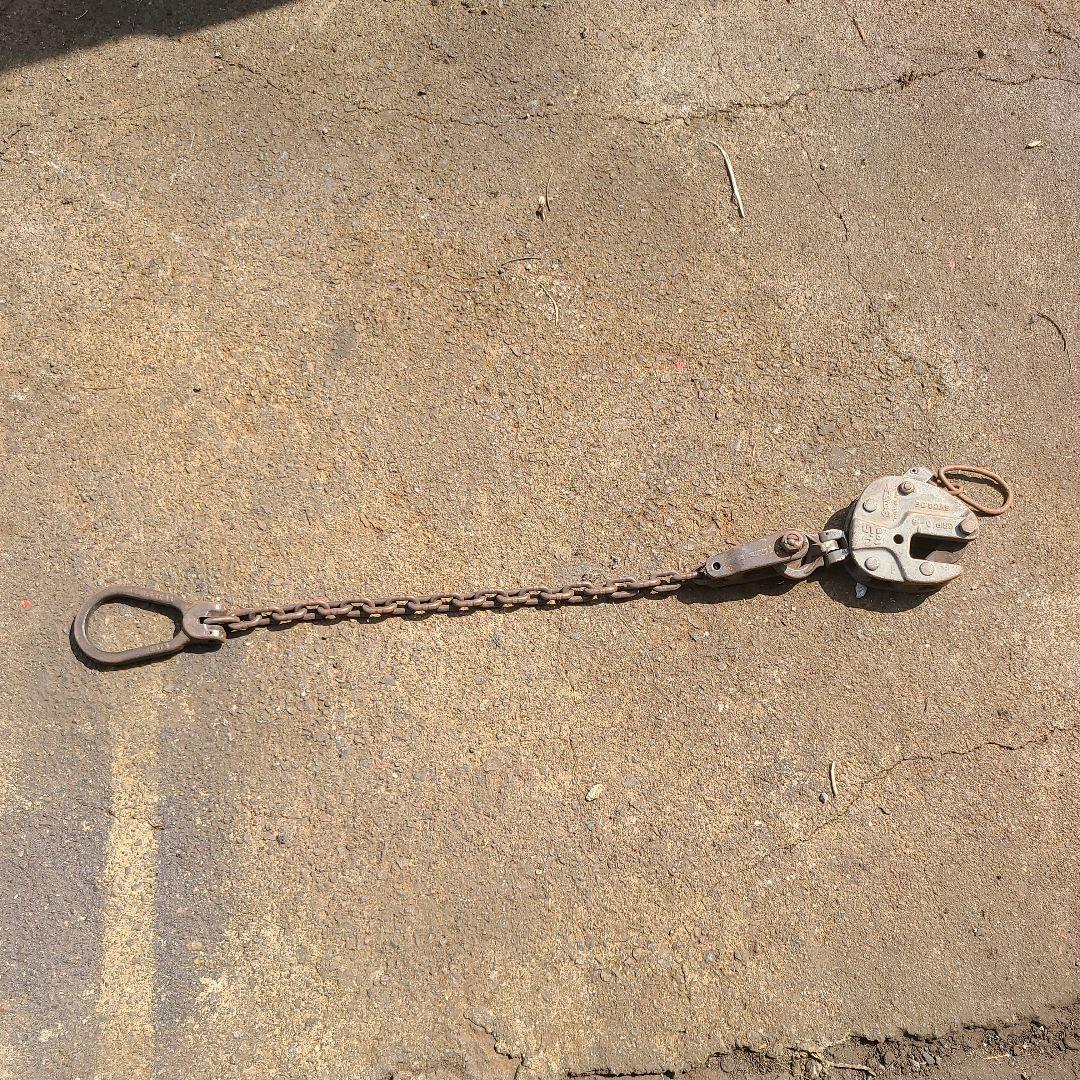 縦吊りクランプ