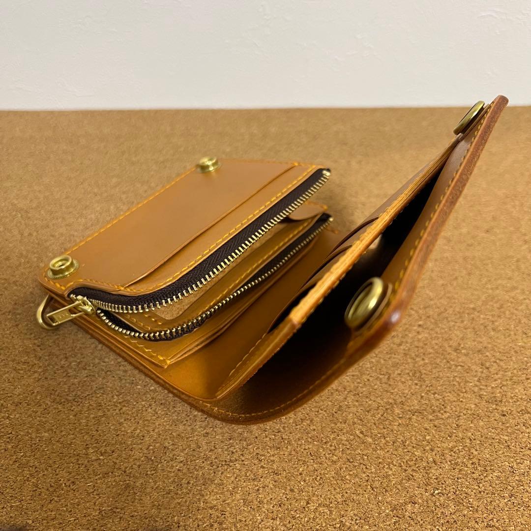 【チサト ページ】　ショート　トラッカーウォレット