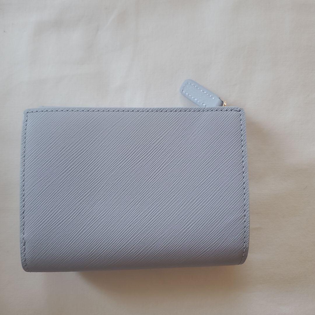 agnes b. ライトブルー 三つ折り財布　箱付き美品