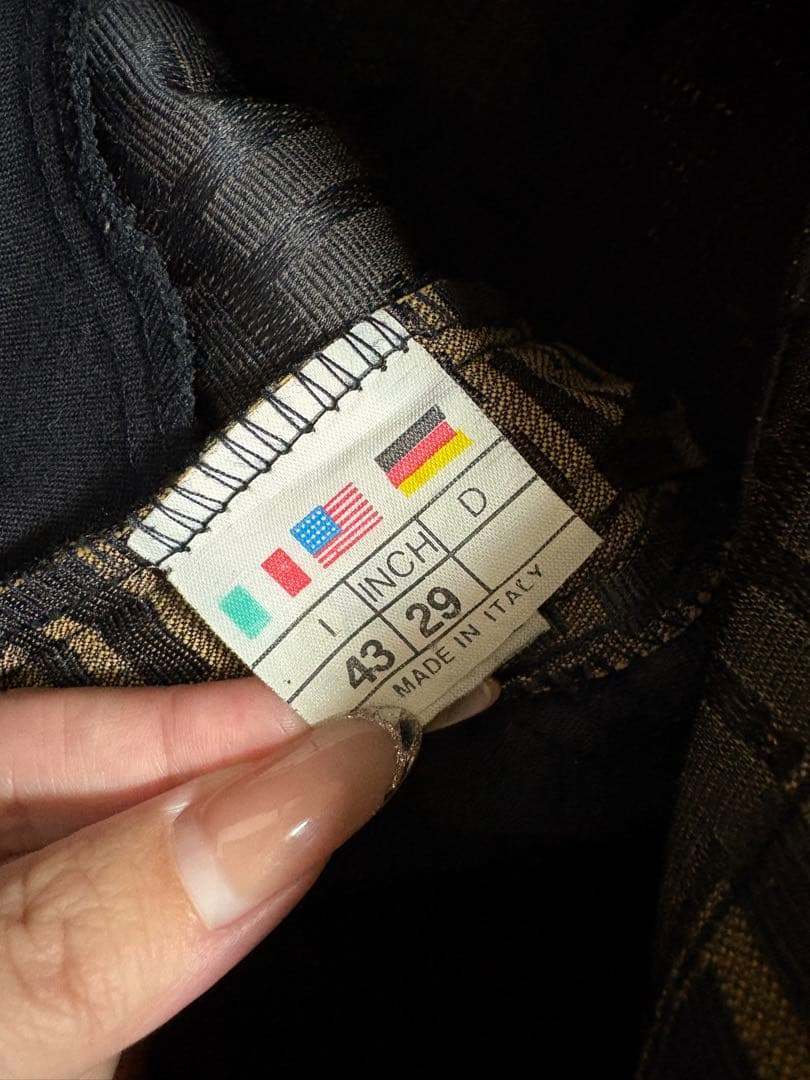 Fendi ロゴパンツ