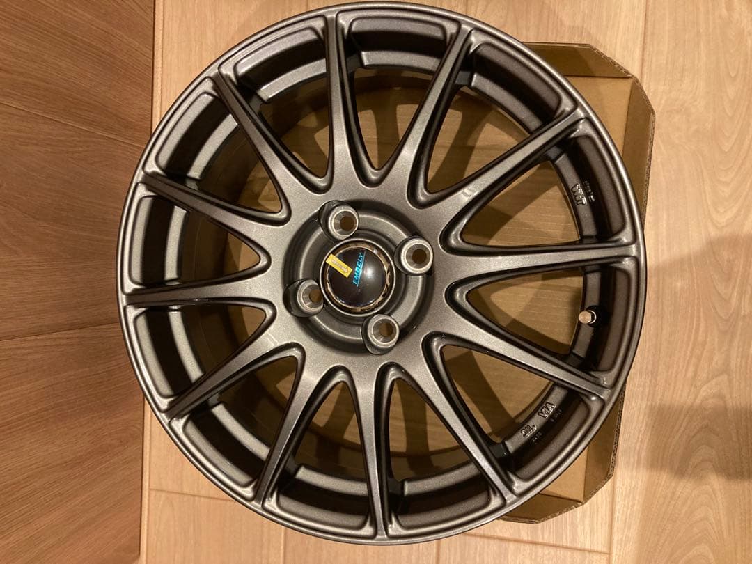 【ナナコ出品】EMBELY S12 GM 16インチ