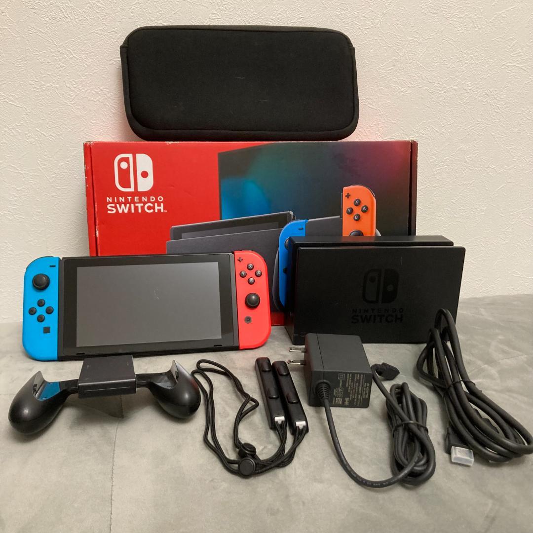 Nintendo Switch ネオンブルー・ネオンレッド 新型【ケース付き】