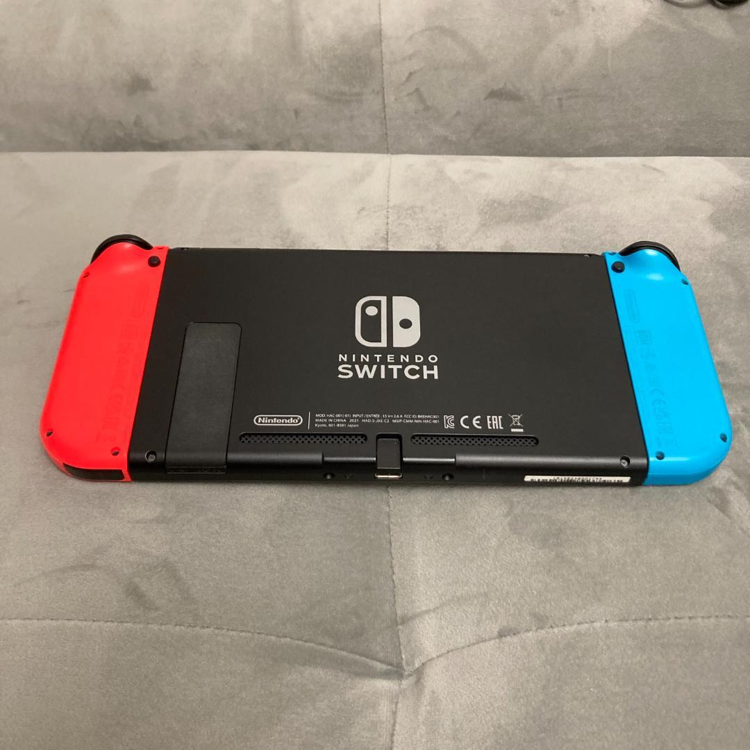 Nintendo Switch ネオンブルー・ネオンレッド 新型【ケース付き】