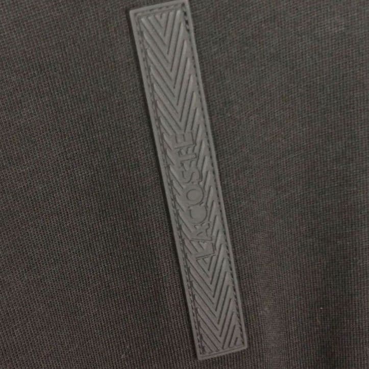 メンズ☆LACOSTE　極美品　ブラック　長袖カットソー　袖ロゴ両面ロゴ　XL