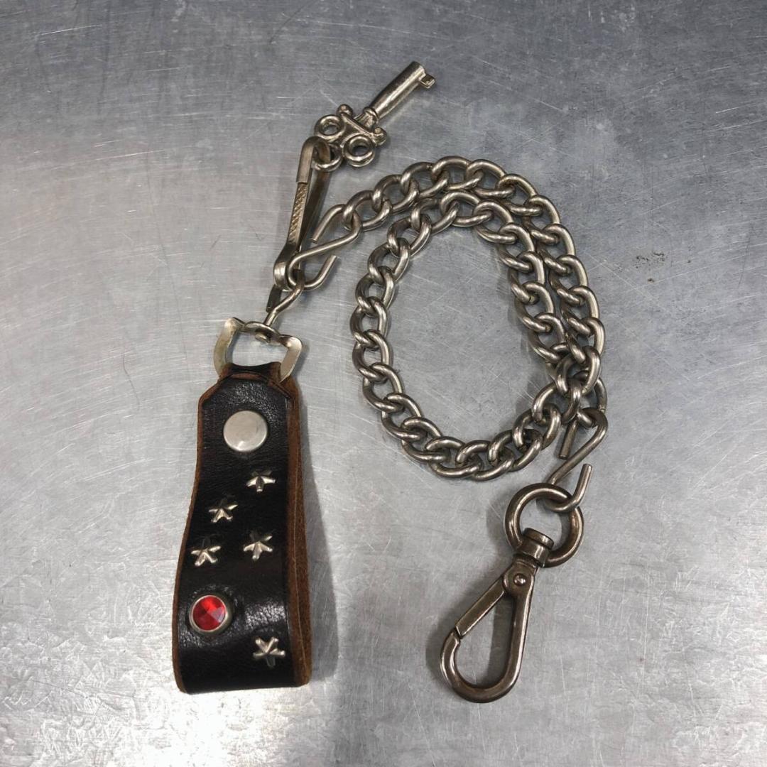 GQ2582◇HTC : スタッズレザー ウォレットチェーン◇カギはおまけです。