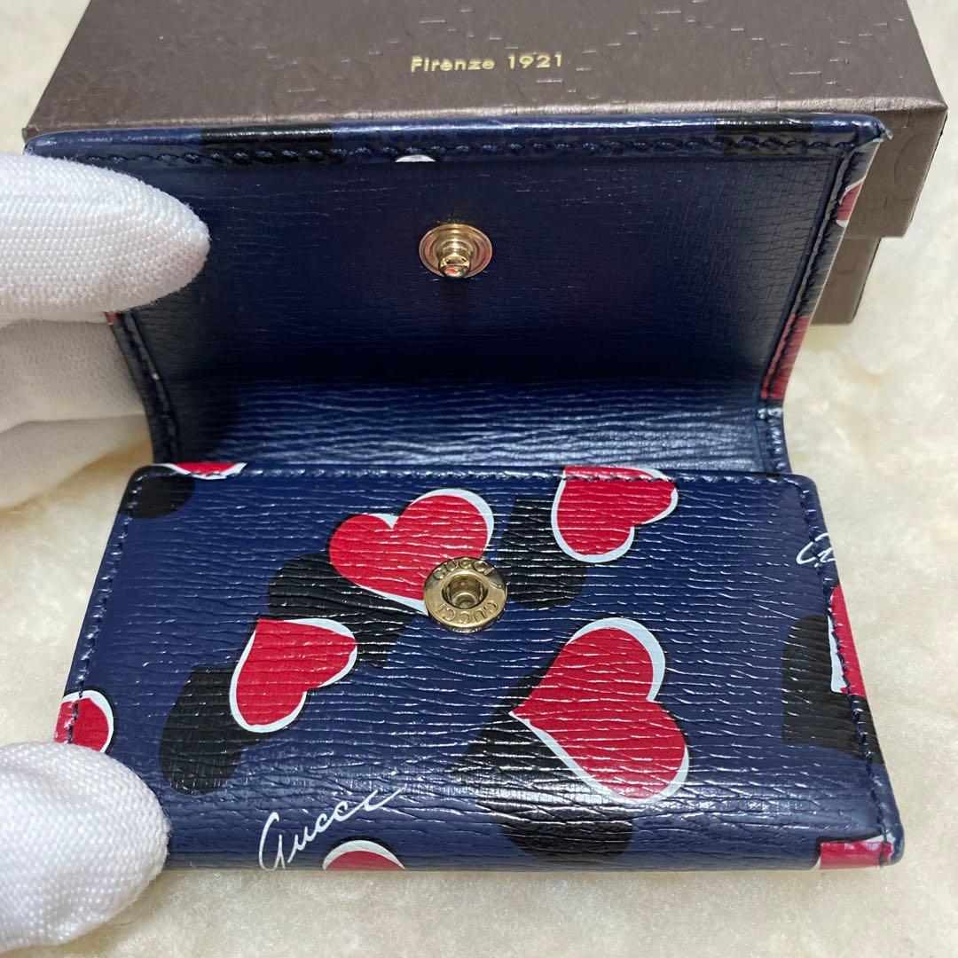 グッチ　GUCCI　６連キーケース　ハートビートプリント　レザー