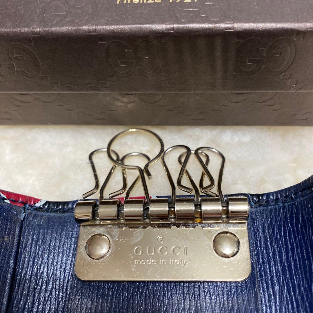 グッチ　GUCCI　６連キーケース　ハートビートプリント　レザー