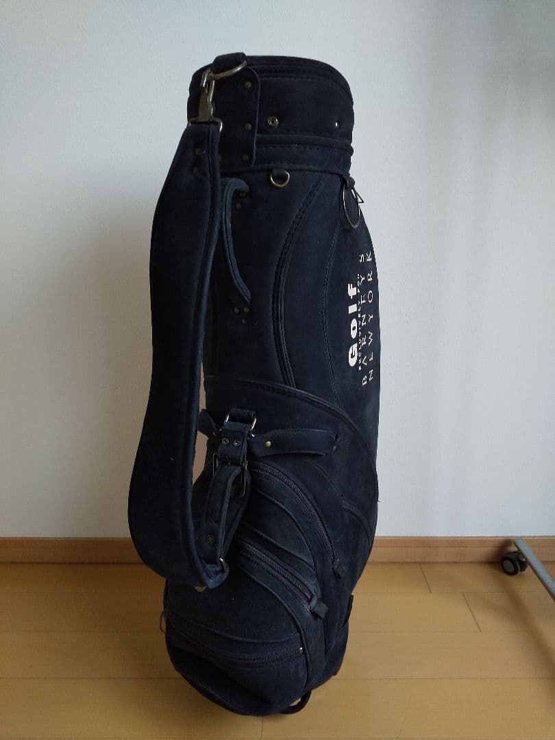 バーニーズニューヨーク　ゴルフ　キャディバッグ(黒)　とシューズバッグ(赤)