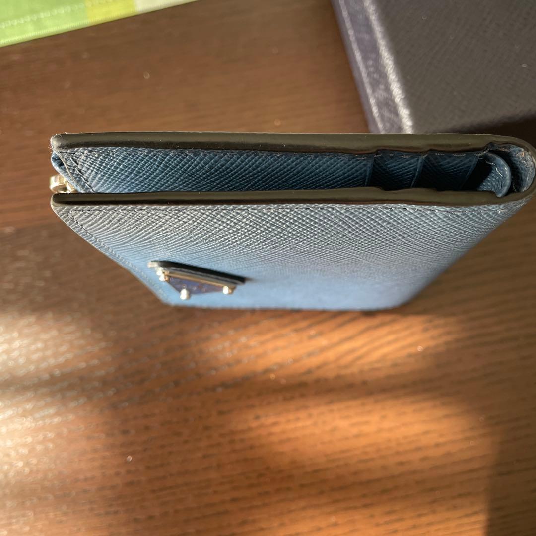 PRADA サフィアーノトライアングル ロゴ コンパクトウォレット