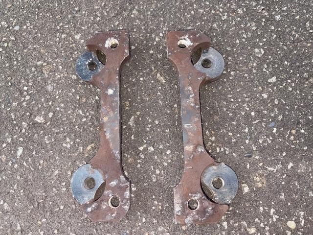 Ｏｎｏ！　スバル純正　スミトモ　リヤ２ポットキャリパー　ブラケ付