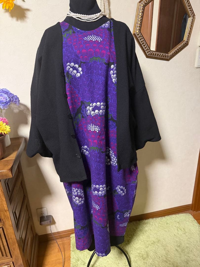 ソウソウ　貫頭衣　ワンピース　けんらん　夜紫？