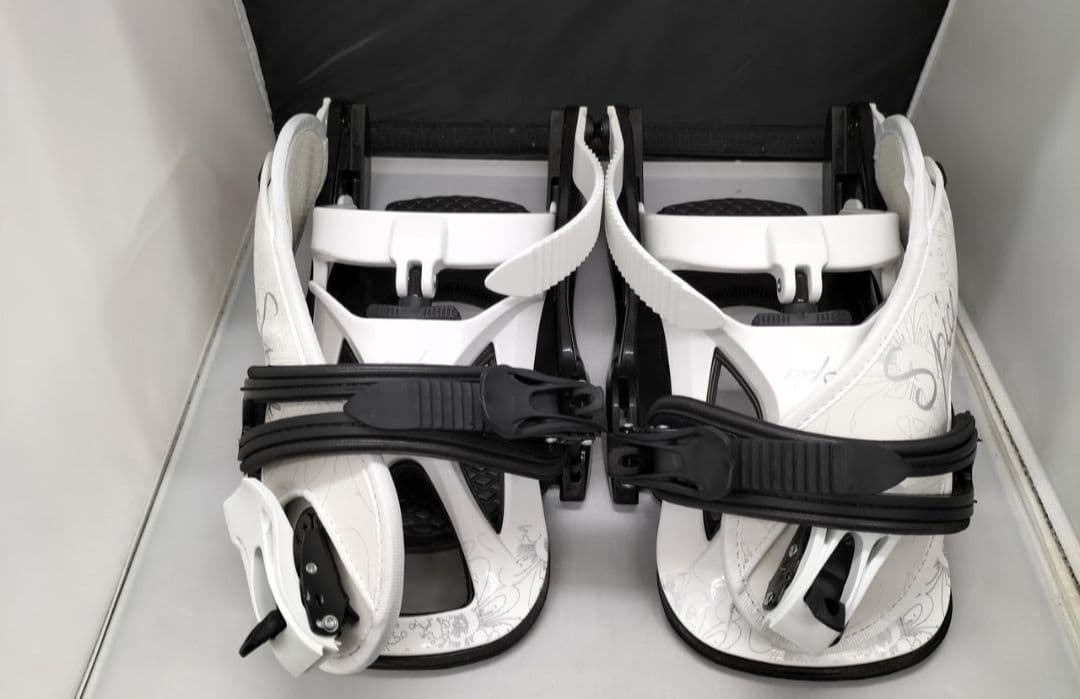 未使用 spice スノーボード バインディング MLサイズ ブラック ホワイト