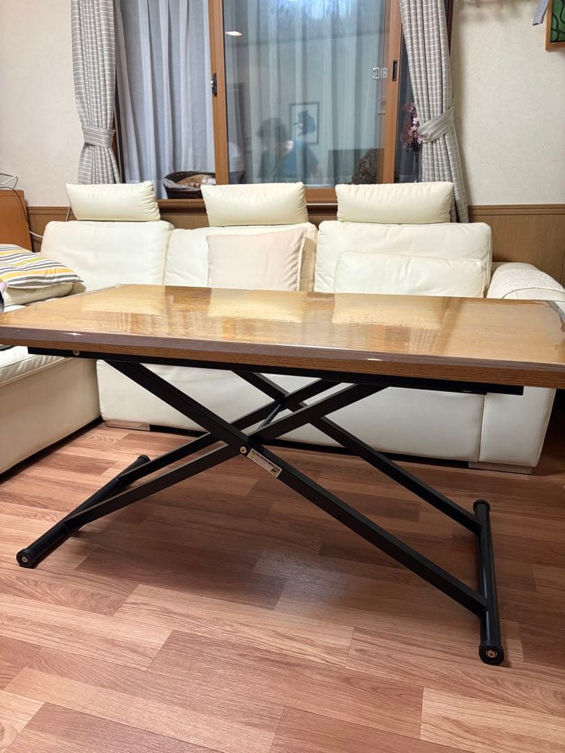 ニトリ 昇降テーブル