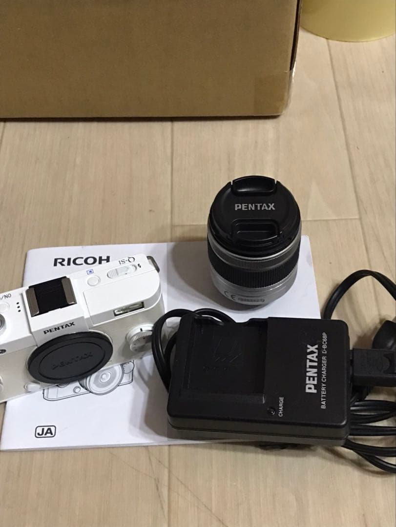 RICOH ミラーレス一眼 Q-S1 ズームレンズキット 動作良好