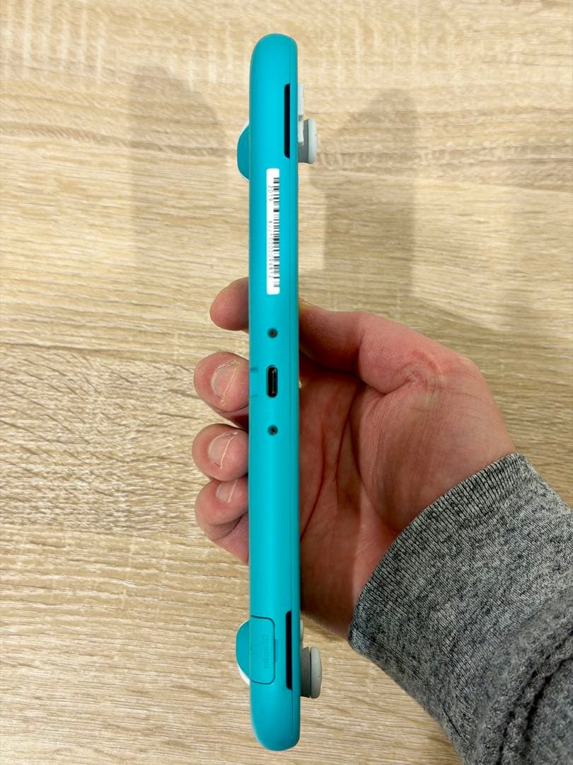 【ポケモンソフト3本＋ケース付】Switch Lite ターコイズ 動作確認済