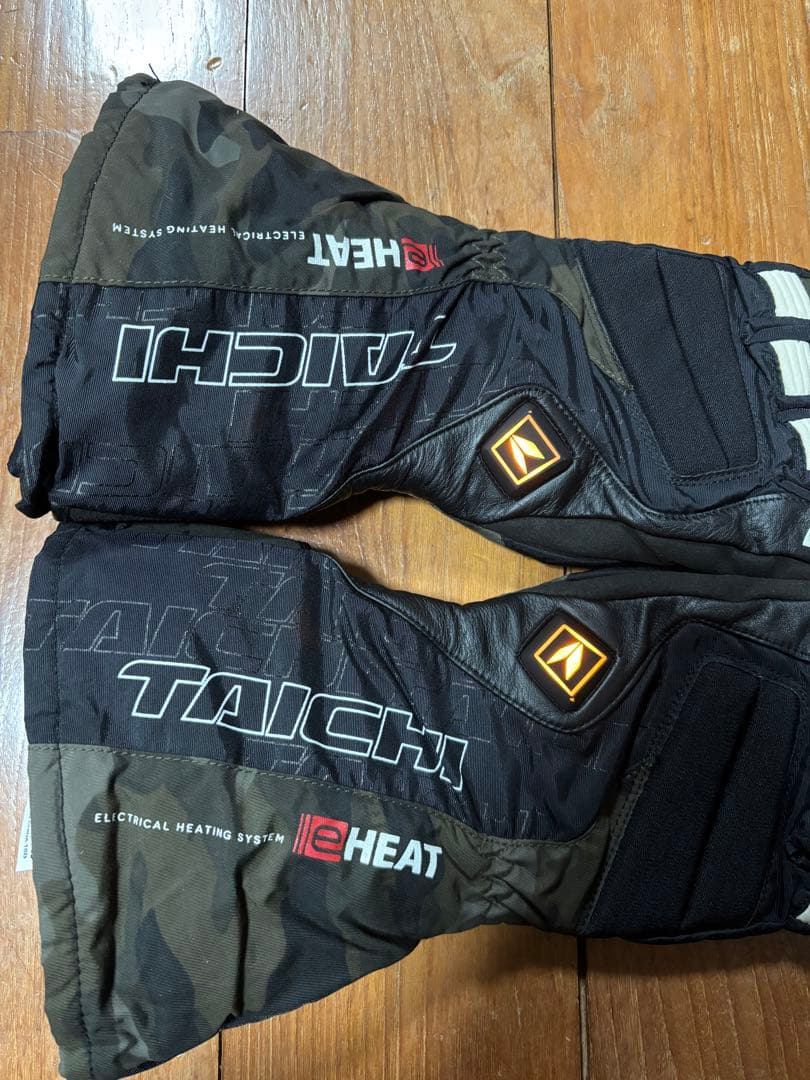 ⭐️超美品TAICHI eHEAT 迷彩 電熱バイクグローブ⭐️