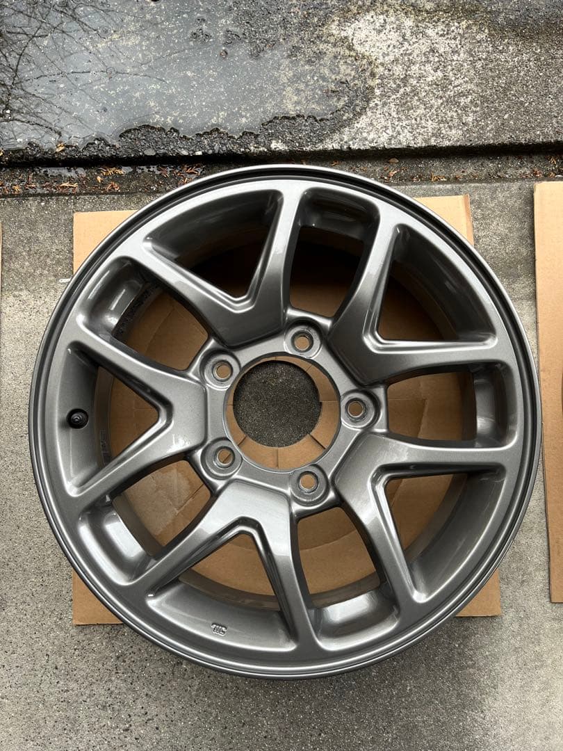 ①mahiro商品　スズキジムニーXC純正ホイール2本