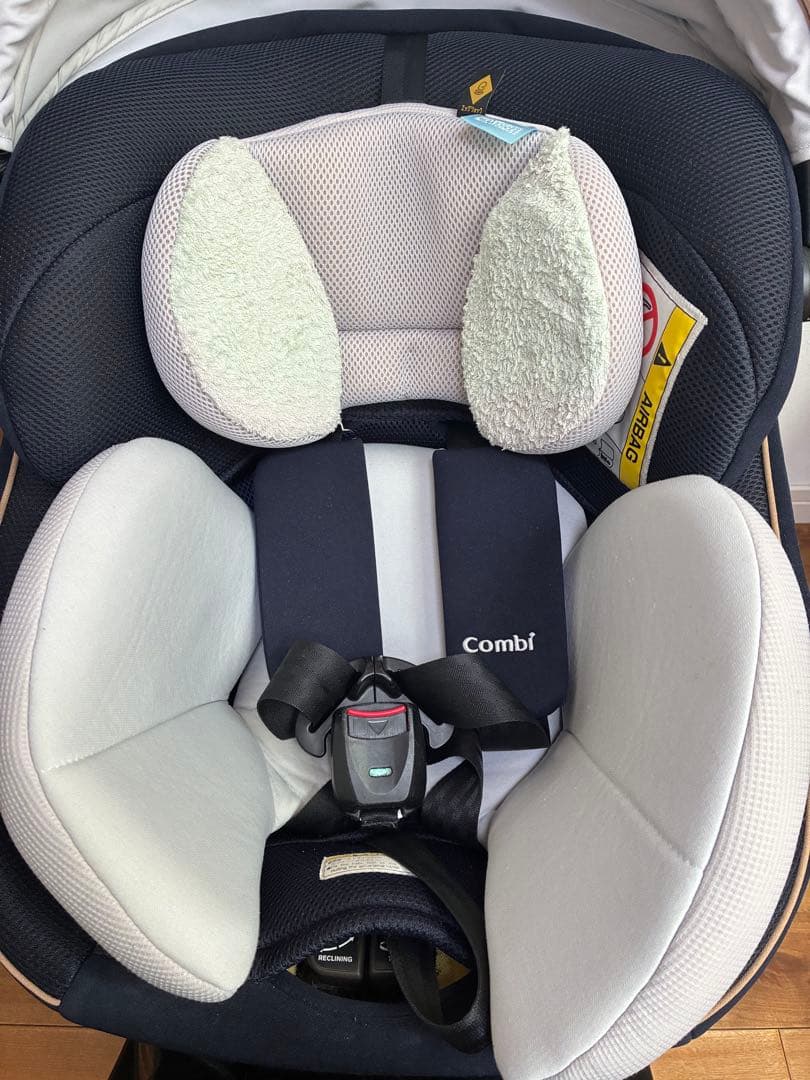 【美品】コンビ　チャイルドシート　クルムーブスマートisofix JL-590