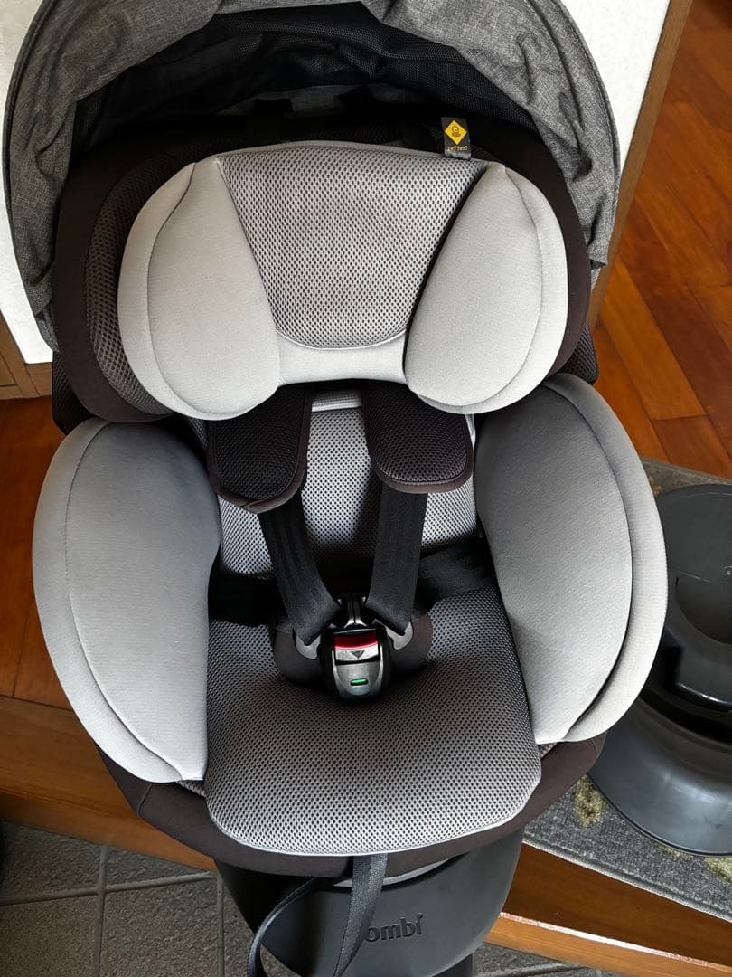 楓様専　コンビ ザエス Air ISOFIX 　ロッタ　ZD チャイルドシート