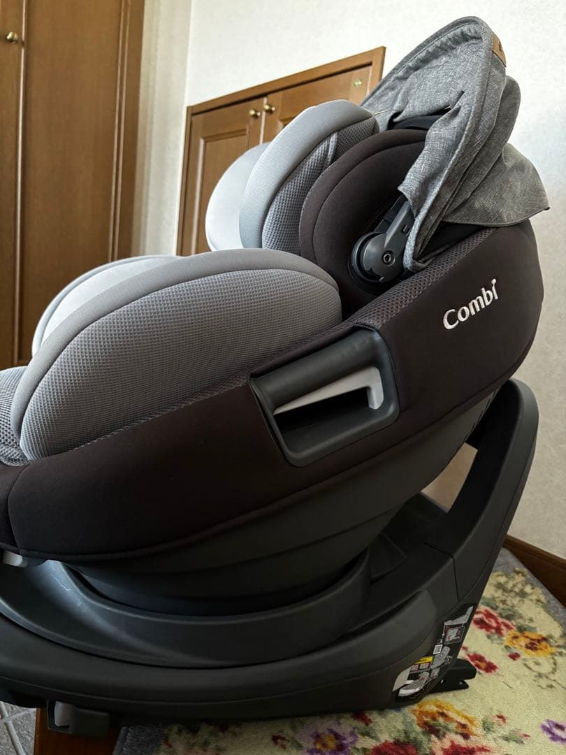 楓様専　コンビ ザエス Air ISOFIX 　ロッタ　ZD チャイルドシート