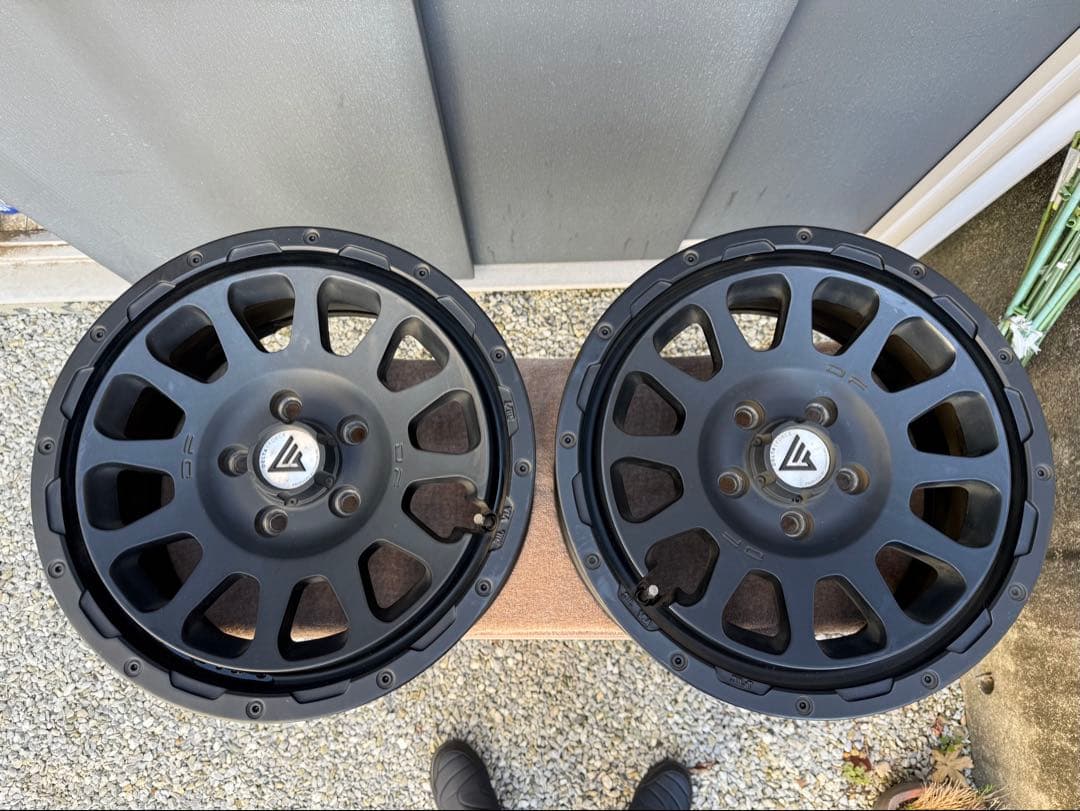 【中古】A:(2本）デルタフォースオーバル デリカD5用