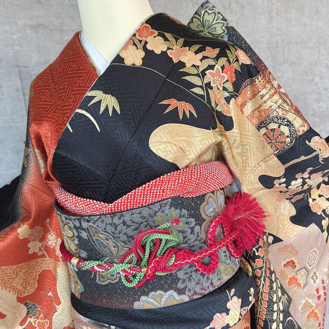 特価！振袖+長襦袢フルセット　古典柄　黒　ゴールド　かっこいい系　御所車　k2