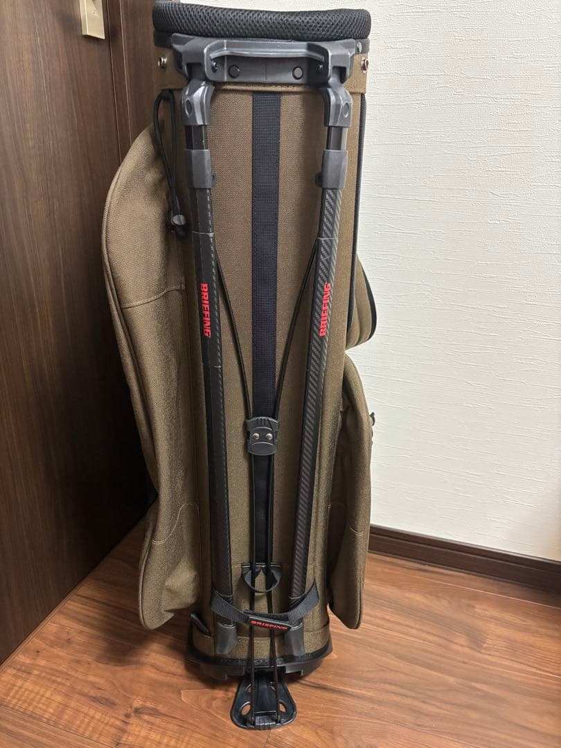 希少　限定　ブリーフィング　キャディバッグ オッシュマンズ　ヘッドカバー付き