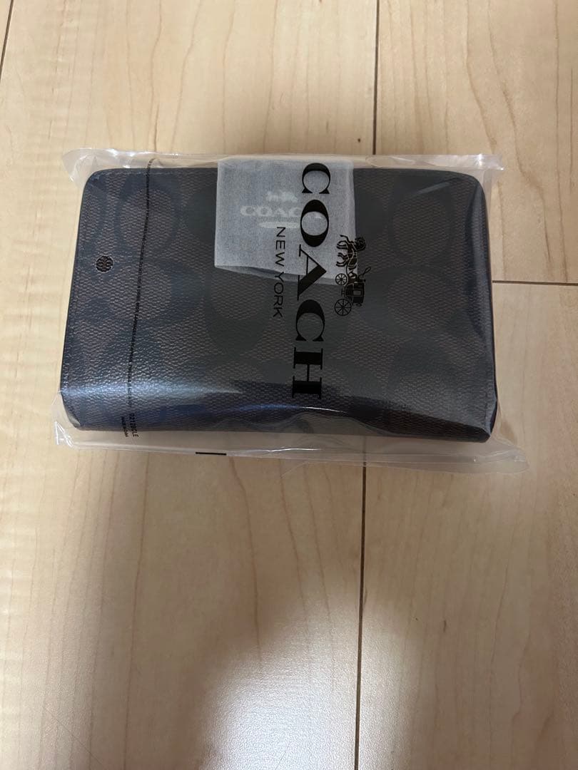 M*f様 COACH ダークブラウン 二つ折り財布