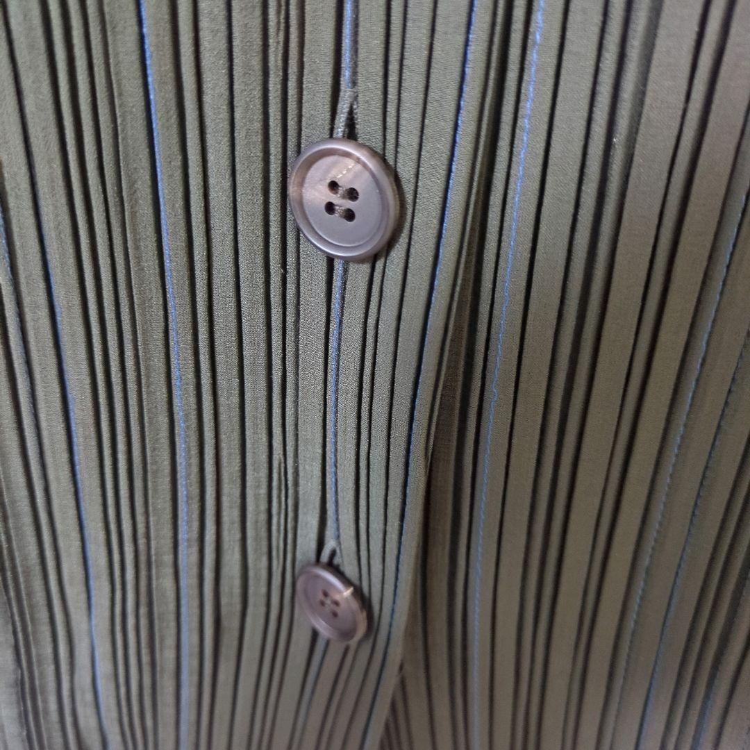 *ISSEY MIYAKE* プリーツジャケット　ブルーステッチ