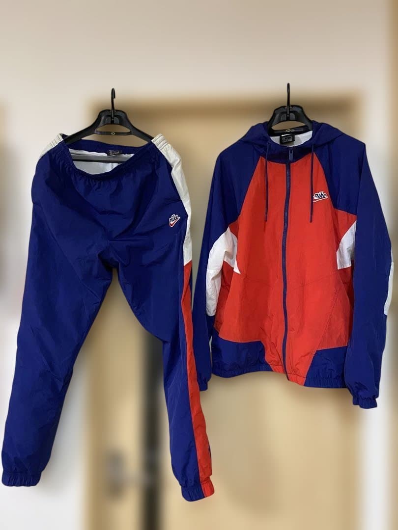 ナイキ ナイロンジャケット、パンツ 上下セット