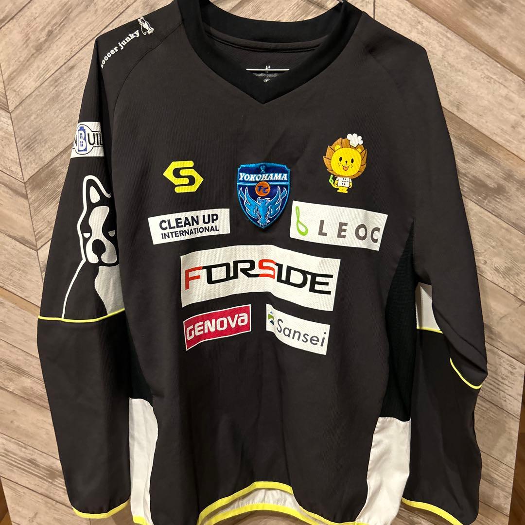 横浜FC 2017 選手着用ピステ　サイズＯ