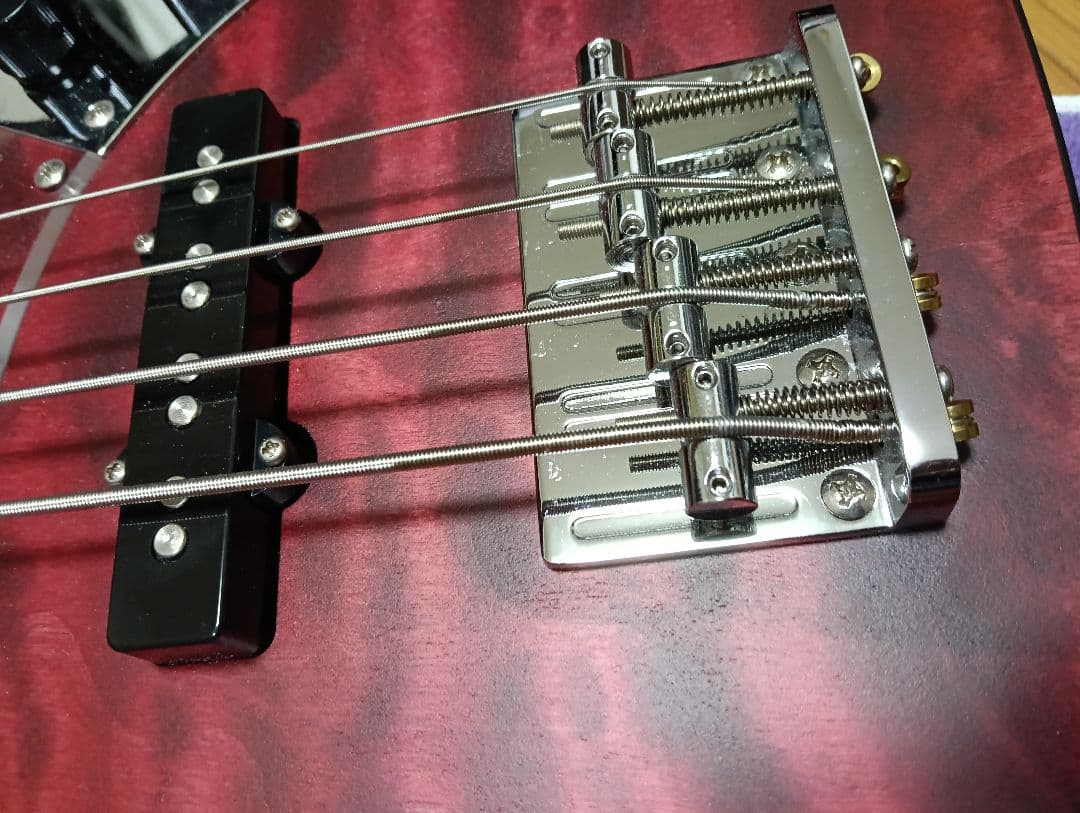 Bacchus ジャズベース wl4-qm rsm/m red