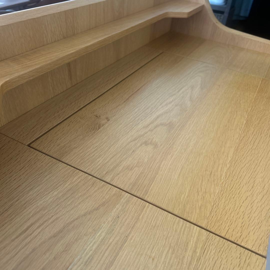 Unico SIGNE ミラー付きドレッサーデスク