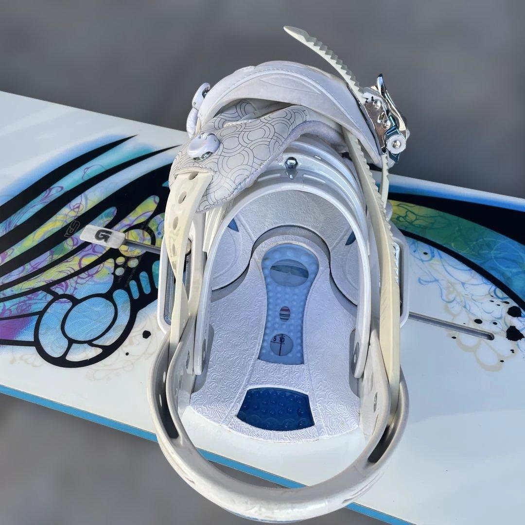 Burton Feelgood スノーボード　ビンディング・ケース付き