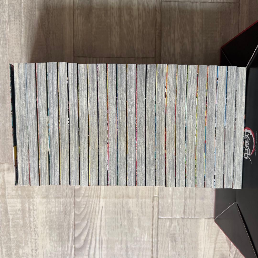 鬼滅の刃 全巻セット 全巻収納ボックス　特製しおり