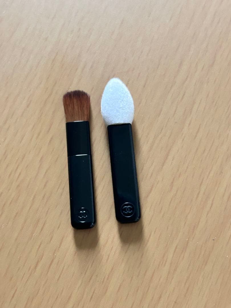 CHANEL シャネル　レ キャトル オンブル ブトン　ステレール