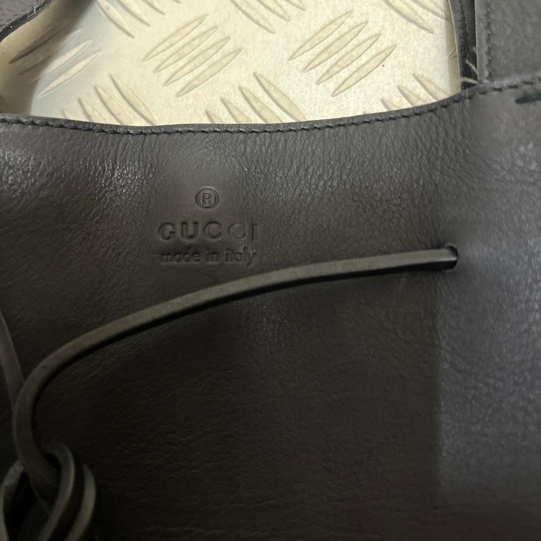 ア*ロ様 GUCCI トートバッグ