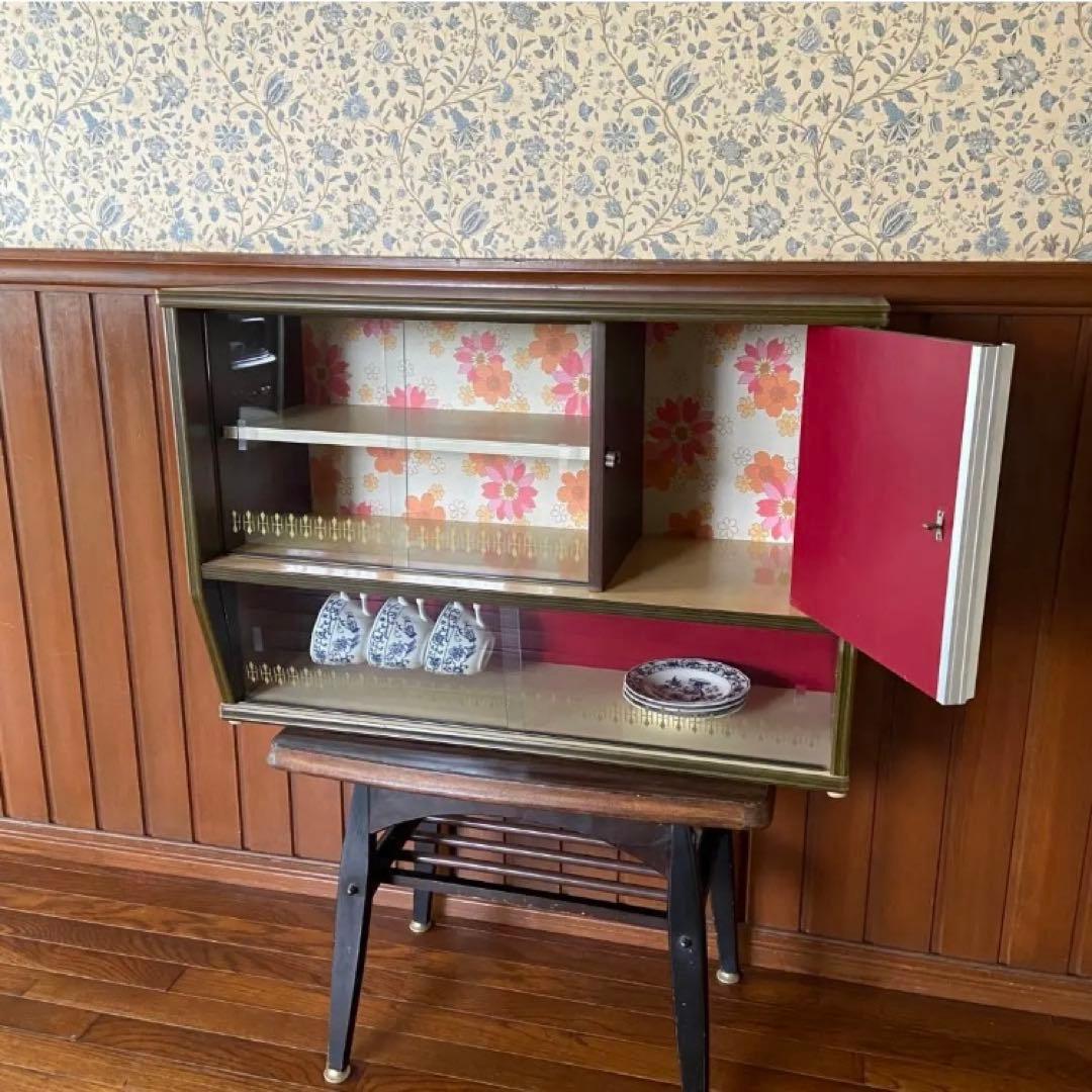 ビンテージ　キャビネット　カップボード　キッチン収納家具　昭和レトロ