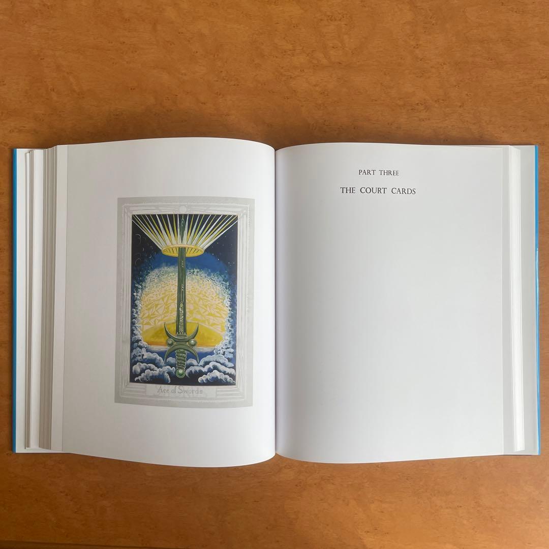 洋書 THE BOOK OF THOTH (Egyptian Tarot)
