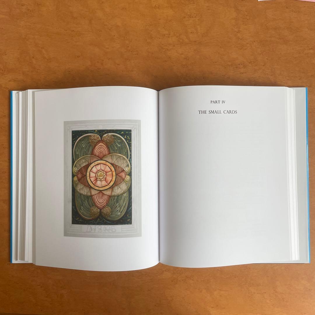 洋書 THE BOOK OF THOTH (Egyptian Tarot)