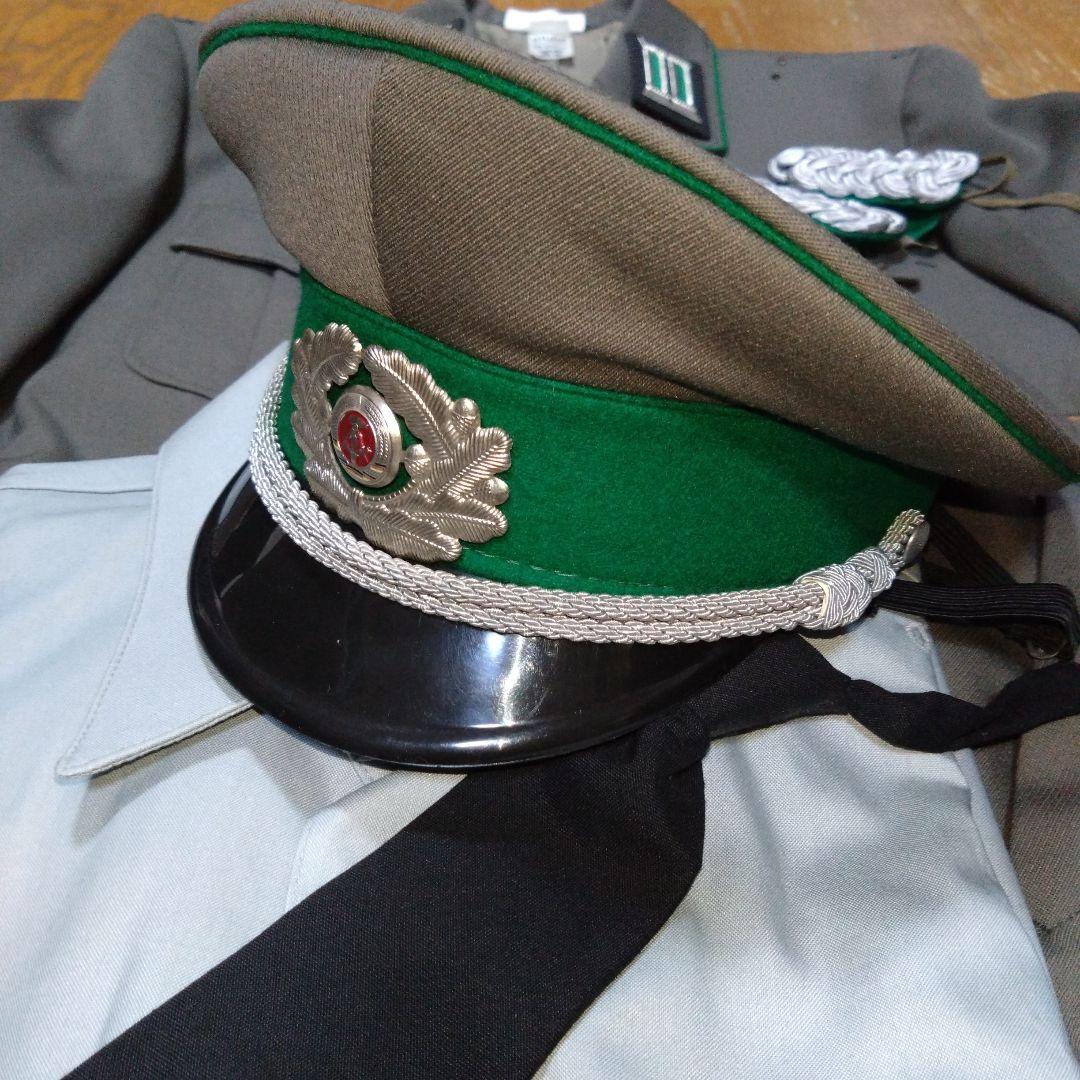 東ドイツ軍　国境警備隊将官用制服セット未使用品