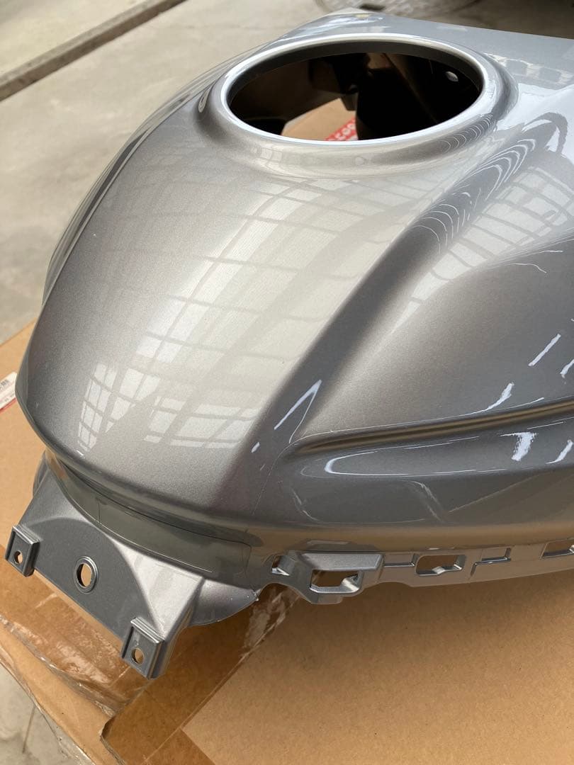 KATANA タンクカバー