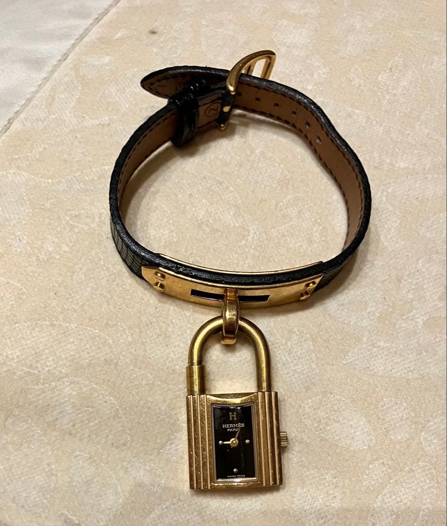 HERMES エルメスケリーウォッチ　ゴールド✖️ブラック